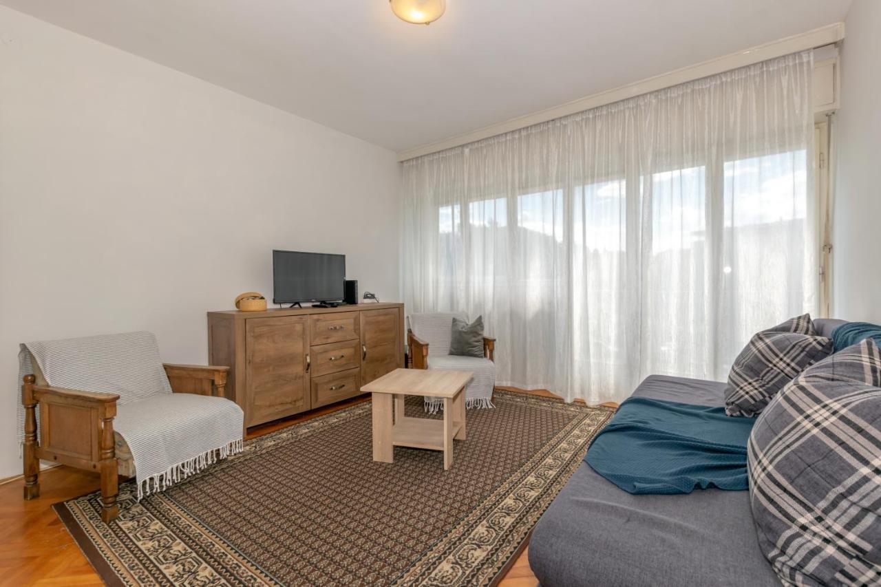Apartment Omiska Сплит Экстерьер фото