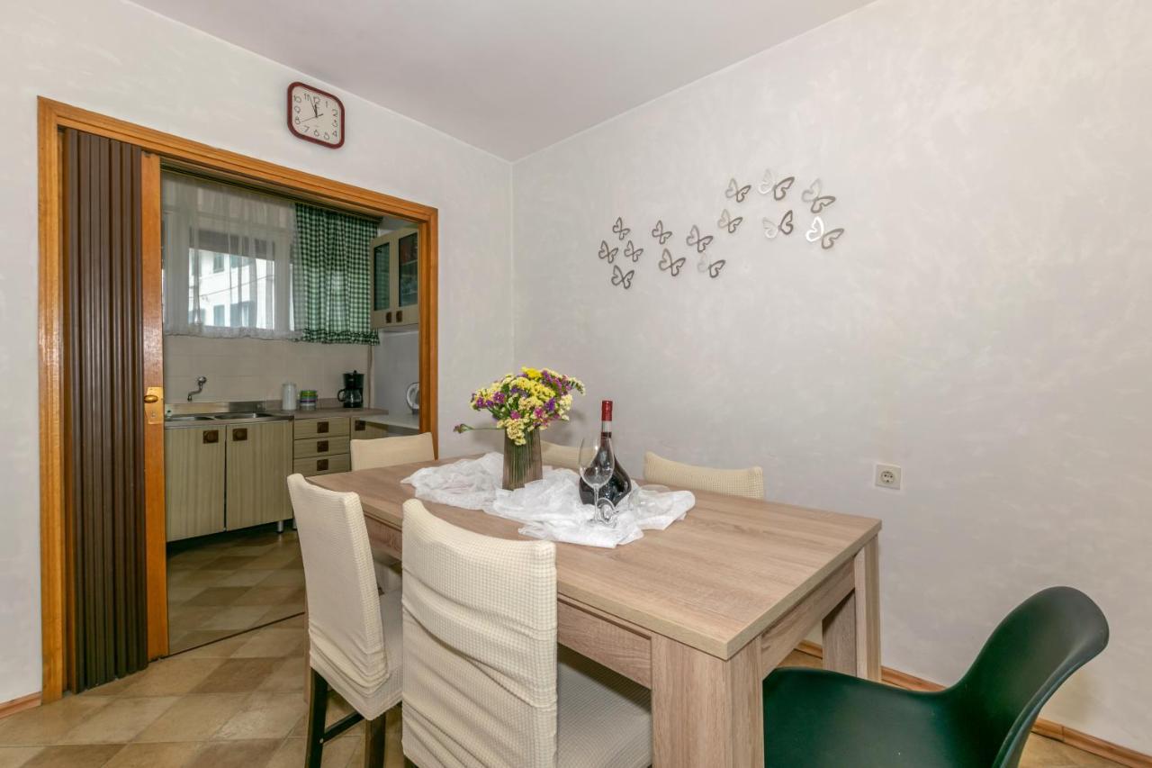 Apartment Omiska Сплит Экстерьер фото