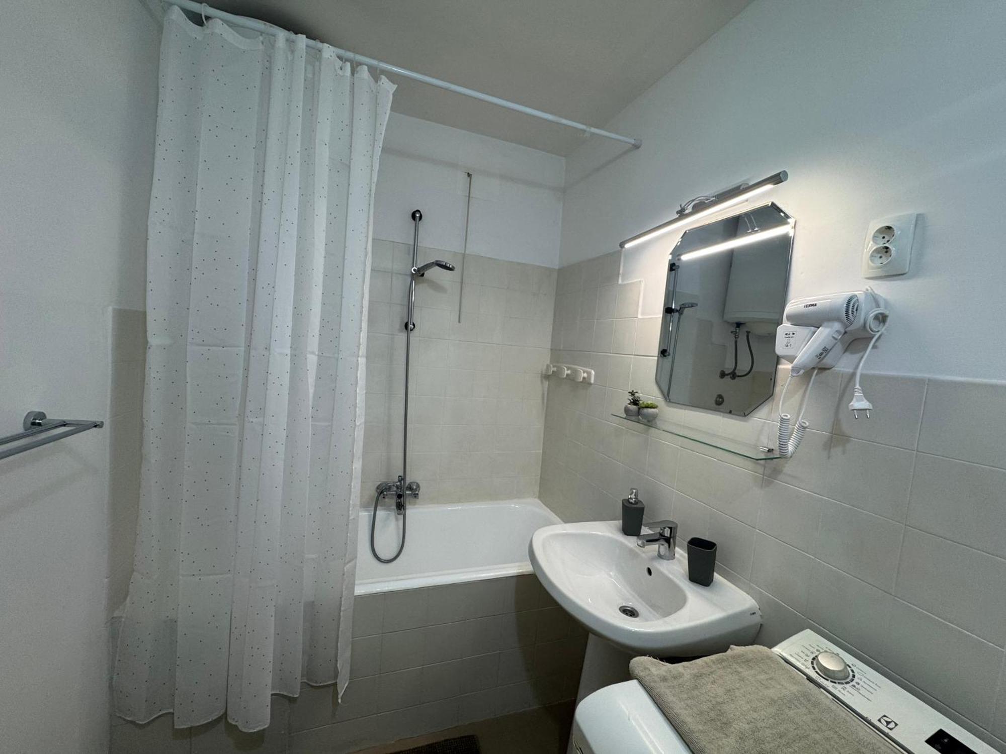 Apartment Omiska Сплит Экстерьер фото