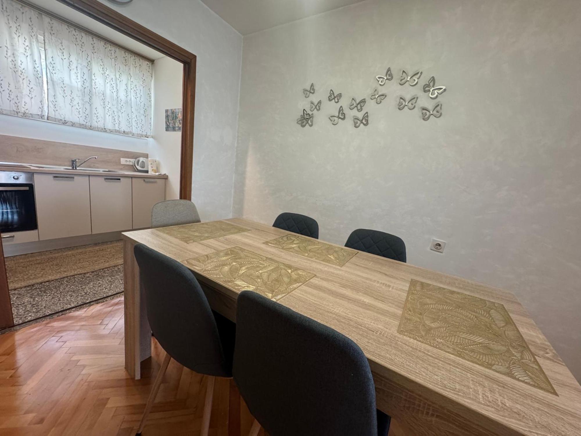 Apartment Omiska Сплит Экстерьер фото