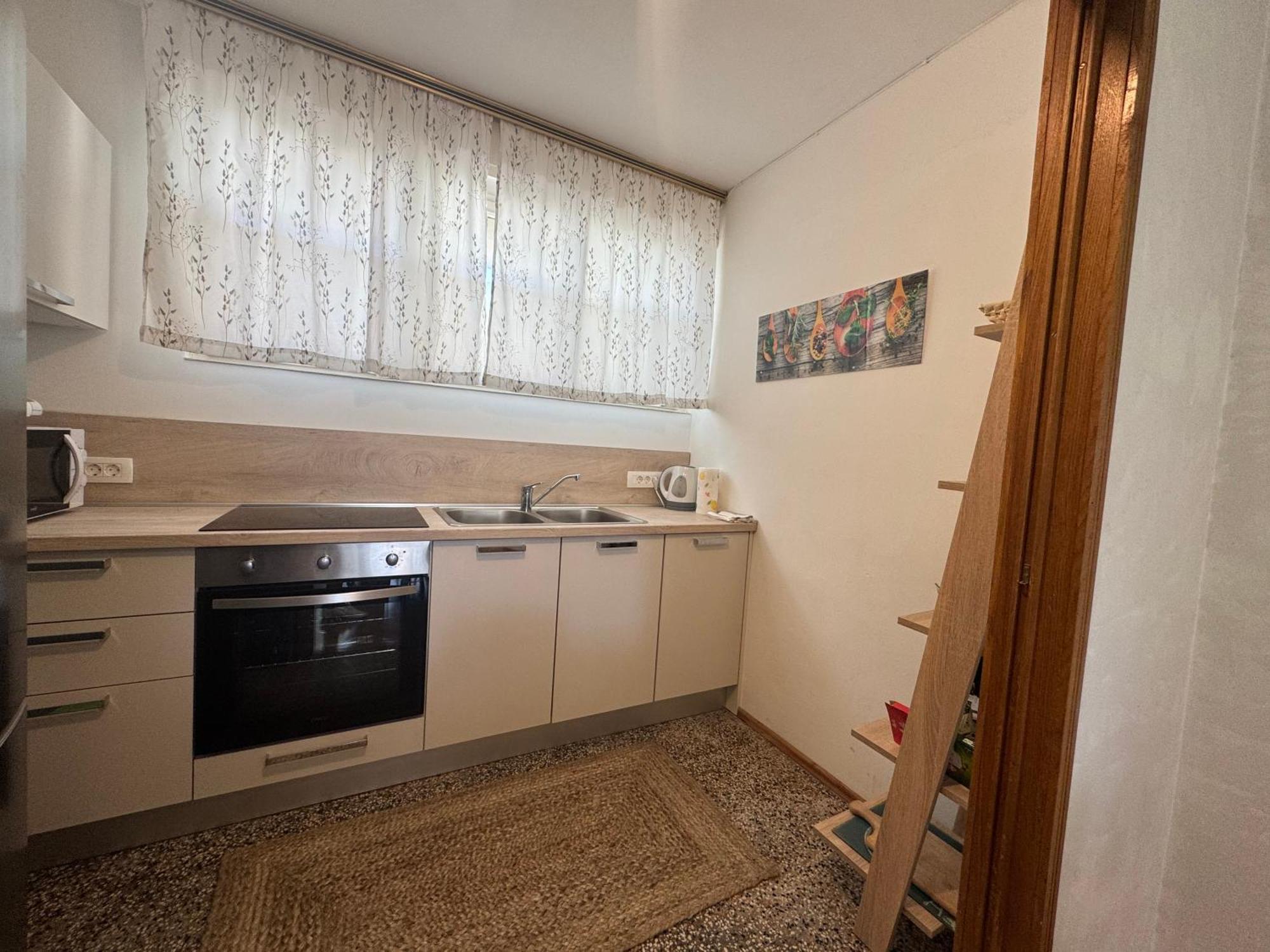 Apartment Omiska Сплит Экстерьер фото